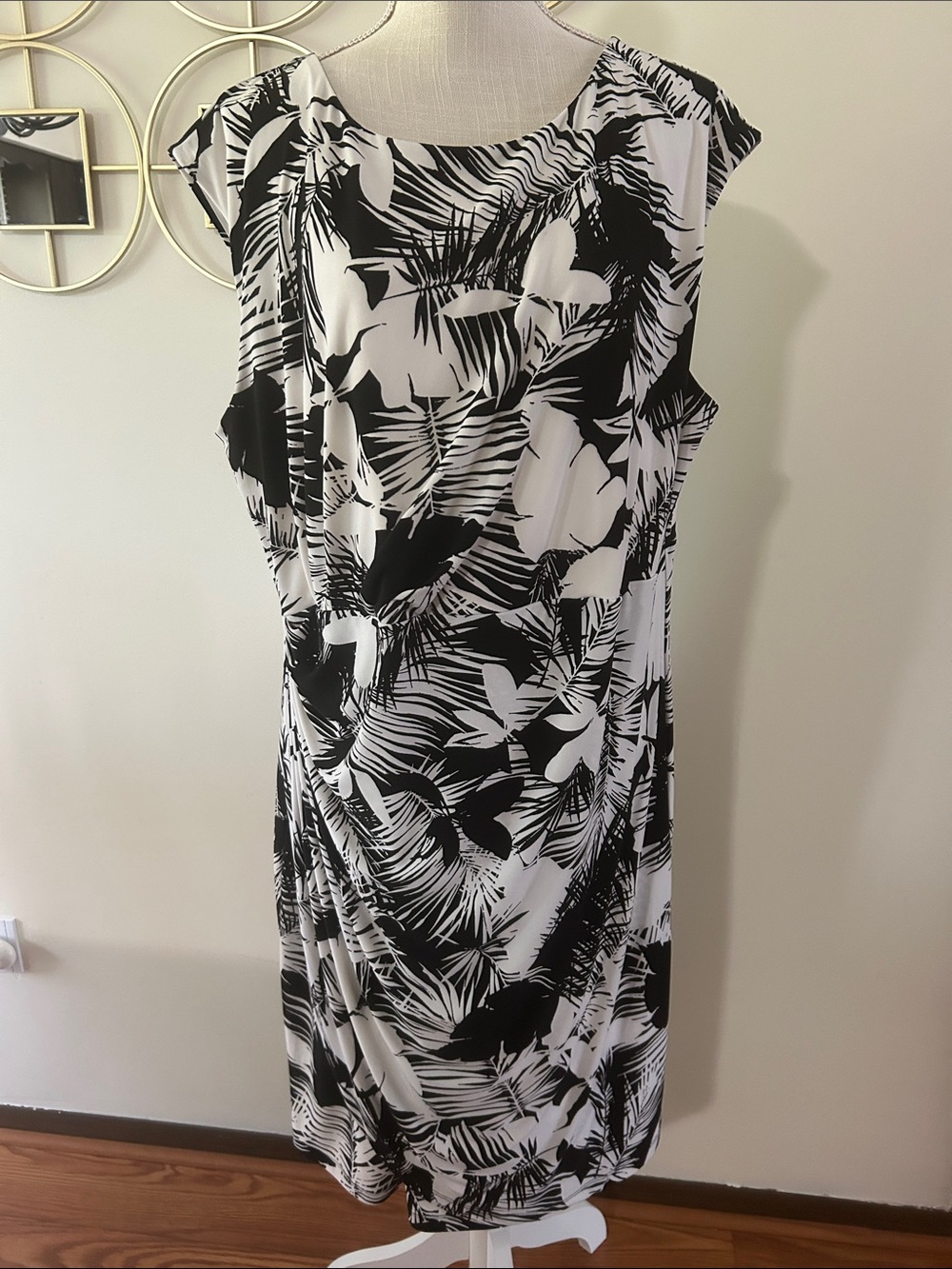 Roz & Ali Black and White Tropical, palm print sleeveless faux wrap midi dress